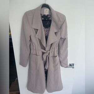 Eliane Rose Women's Tan Trench Coat Medium